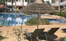 Bel appartement à skhirat plage et à 20 mn de Rabat